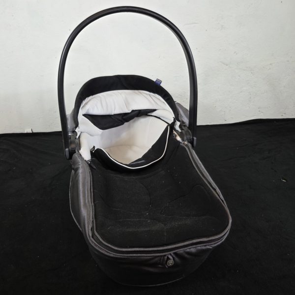 Siège auto pour bébé