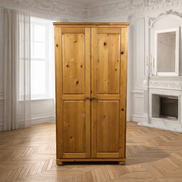 Armoire en bois