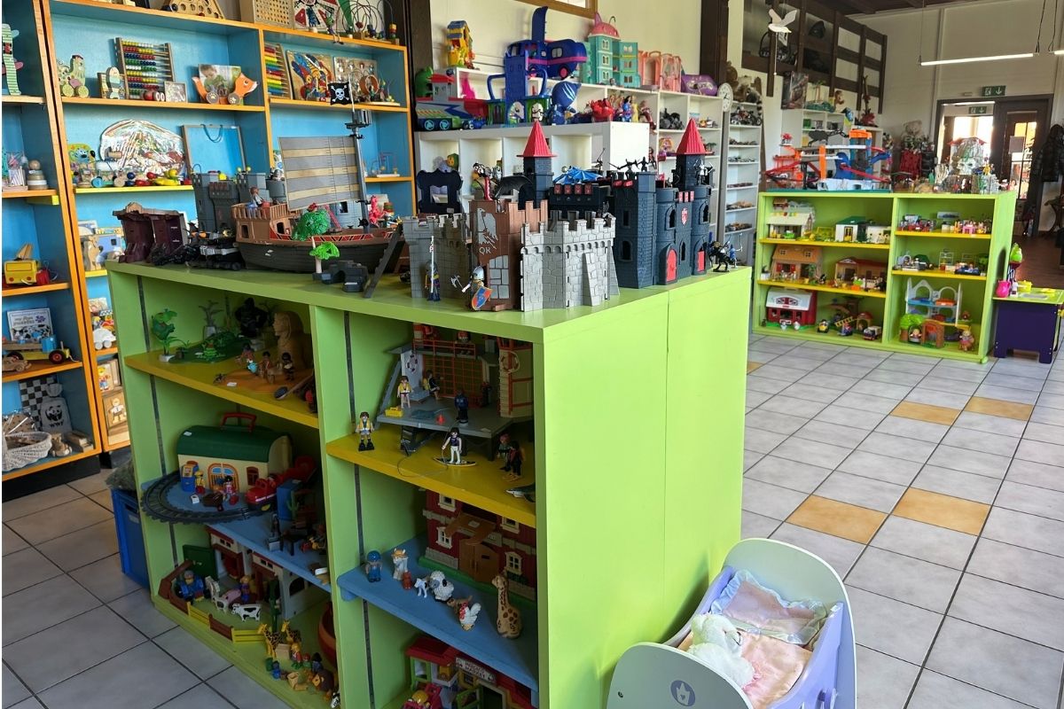 Magasin de seconde main